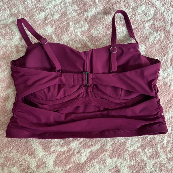 Athleta Womens Plum Purple Underwire Tankini Swim Top 36D/DD Ruched Adjustable - Picture 2 of 3